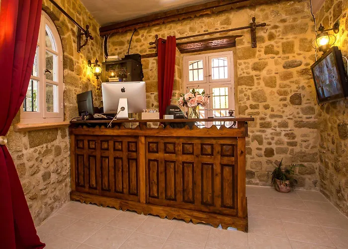 Bed and breakfast Attiki 3*