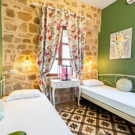 Attiki Bed & Breakfast