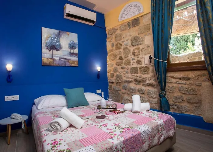 Oda ve Kahvaltı Attiki Rhodes City