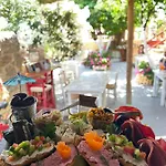 Attiki 3*