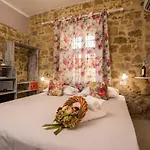 Attiki 3*
