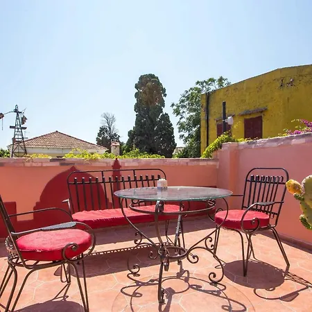 Bed & Breakfast Attiki