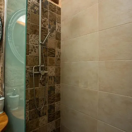 Attiki Bed & Breakfast