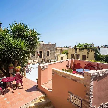 住宿加早餐酒店 Attiki 3*