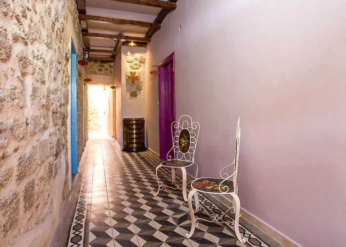 Attiki Bed and Breakfast 3*