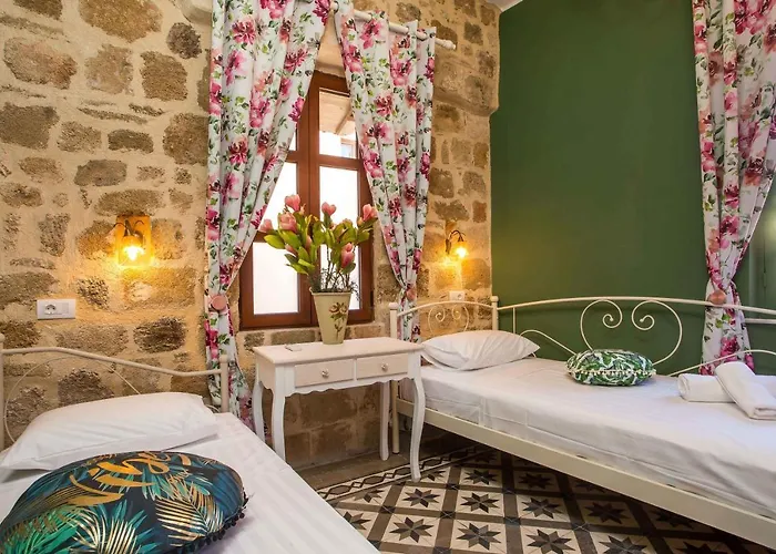 Attiki Bed and Breakfast