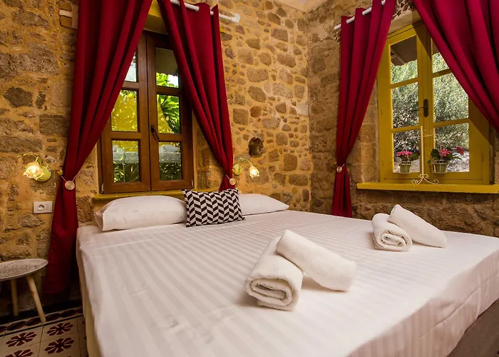 Attiki Bed and Breakfast